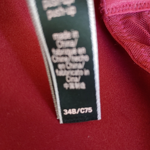 Victoria's Secret High neck push up bra - Picture 6 of 6